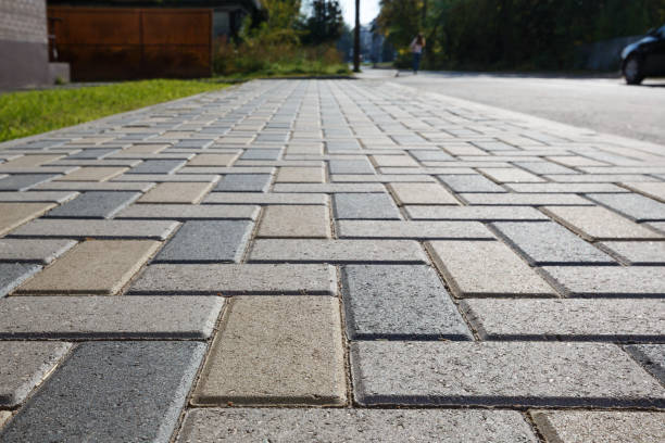 Best Professional Driveway Pavers  in Iron River, MI