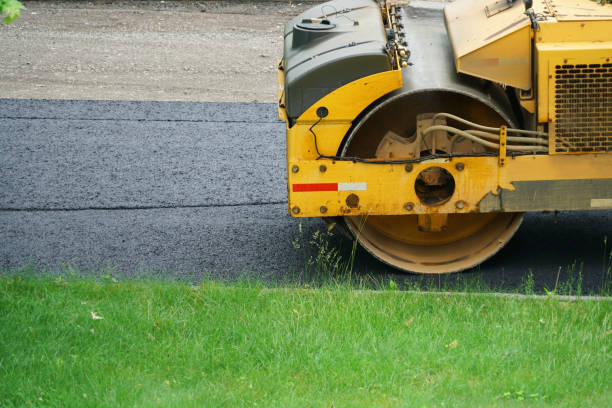 Best Driveway Pavers Near Me  in Iron River, MI